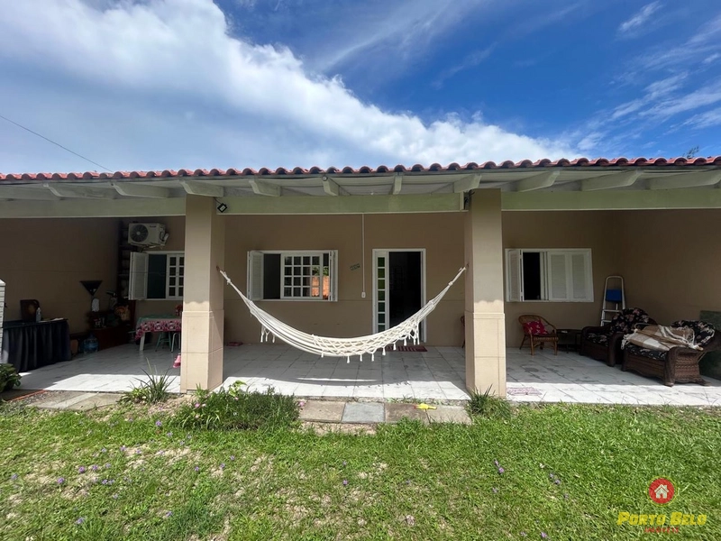 CASA EM LAJE PRÓXIMA AO MAR: 1ª foto da galeria de imagens do imóvel