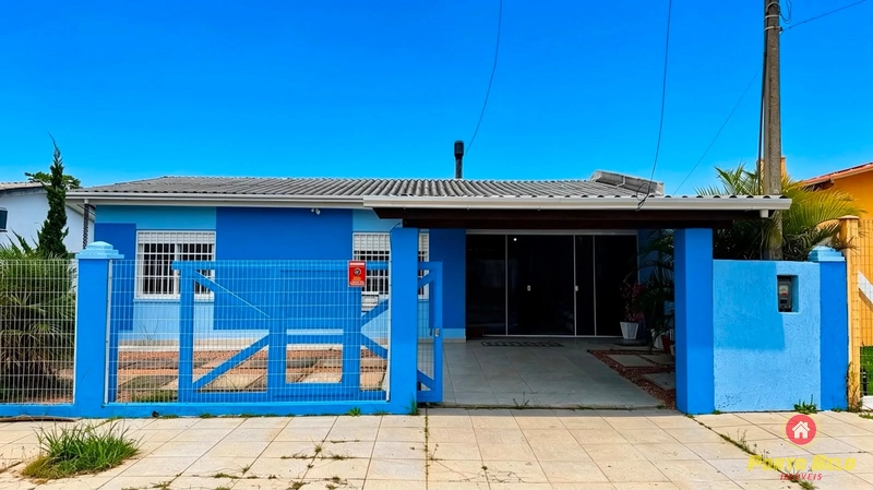 CASA FRENTE LESTE COM PISCINA: 2ª foto da galeria de imagens do imóvel