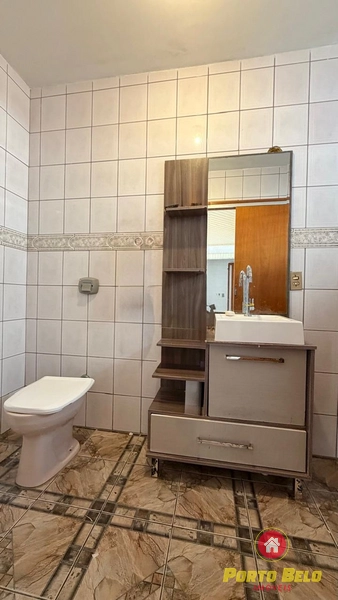 CASA DE LAJE BEM LOCALIZADA: 12ª foto da galeria de imagens do imóvel