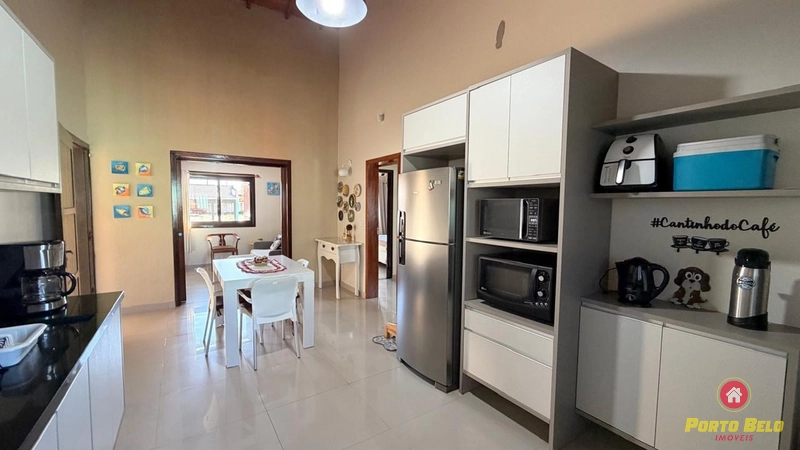 CASA C/ PISCINA 250M DA PRAIA: 12ª foto da galeria de imagens do imóvel