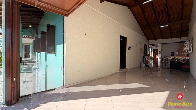 CASA C/ PISCINA 250M DA PRAIA: 5ª foto da galeria de imagens do imóvel