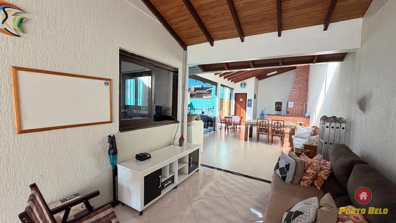 CASA C/ PISCINA 250M DA PRAIA: 21ª foto da galeria de imagens do imóvel