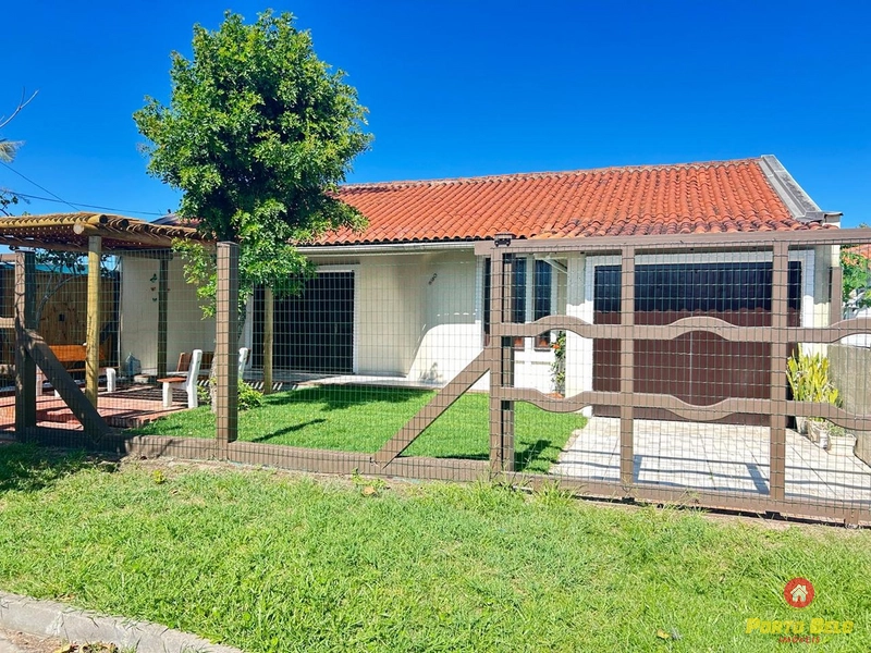 CASA COM LAJE PRÓXIMO AO MAR: 1ª foto da galeria de imagens do imóvel
