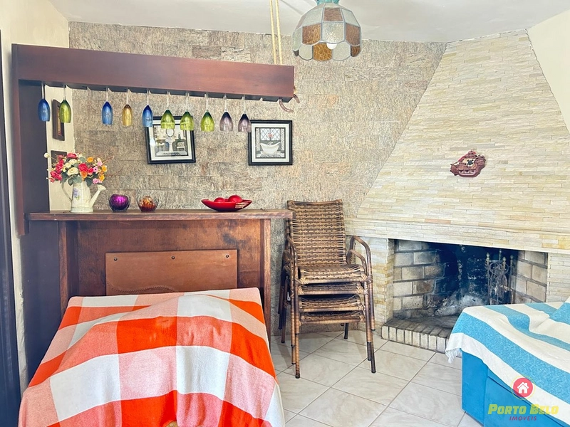 CASA COM LAJE PRÓXIMO AO MAR: 2ª foto da galeria de imagens do imóvel