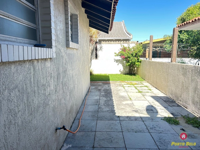 CASA COM LAJE PRÓXIMO AO MAR: 10ª foto da galeria de imagens do imóvel