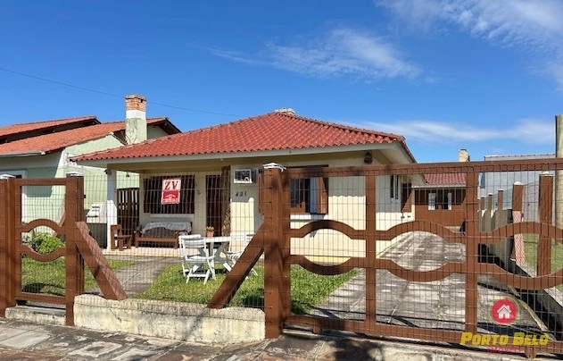 CASA MOBILIADA E COM LAJE: 1ª foto da galeria de imagens do imóvel