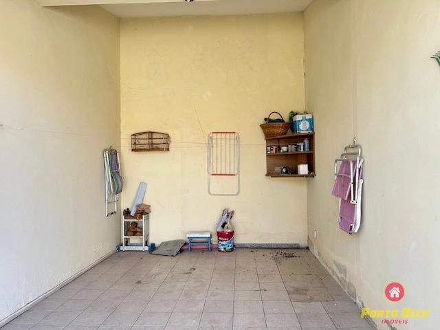 CASA MOBILIADA E COM LAJE: 16ª foto da galeria de imagens do imóvel