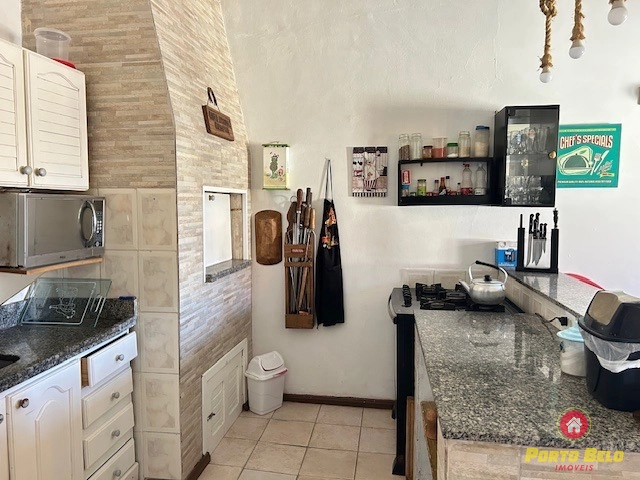 CASA MOBILIADA E COM LAJE: 13ª foto da galeria de imagens do imóvel
