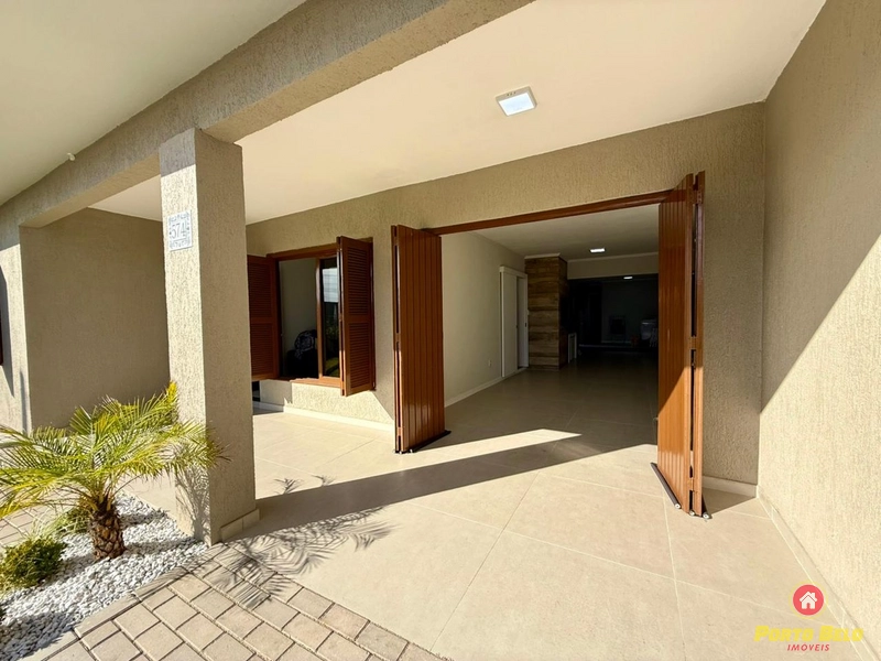 CASA EM AVENIDA EM XAGRILÁ: 22ª foto da galeria de imagens do imóvel