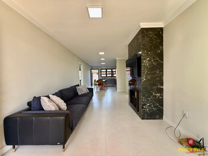 CASA EM AVENIDA EM XAGRILÁ: 6ª foto da galeria de imagens do imóvel