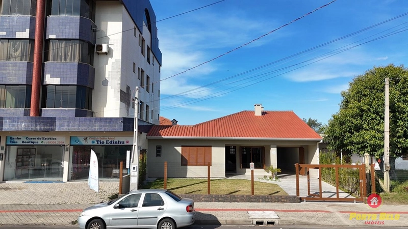 CASA EM AVENIDA EM XAGRILÁ: 15ª foto da galeria de imagens do imóvel