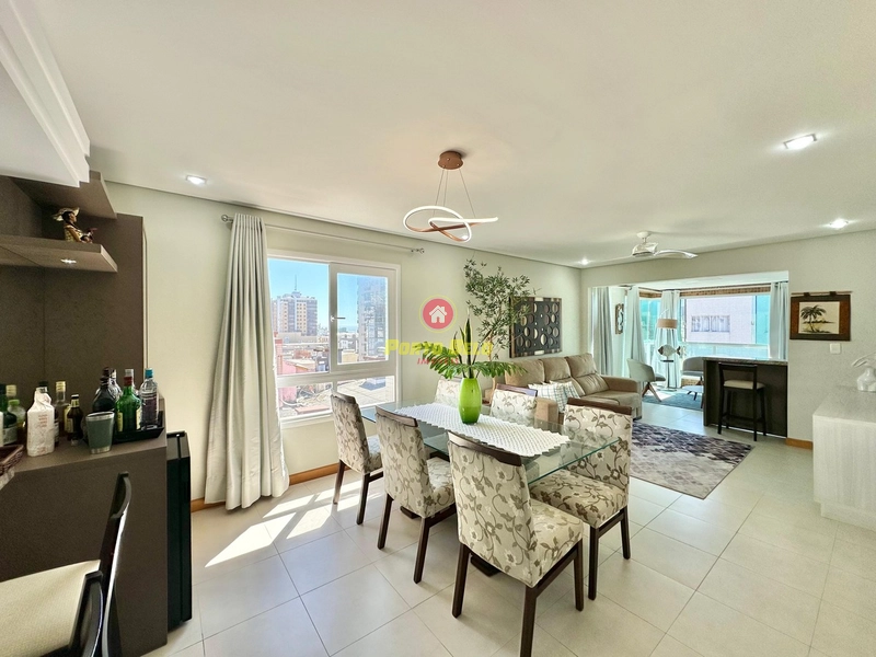 APARTAMENTO AMPLO, MOBILIADO, DECORADO E PRONTO PARA USO: 3ª foto da galeria de imagens do imóvel