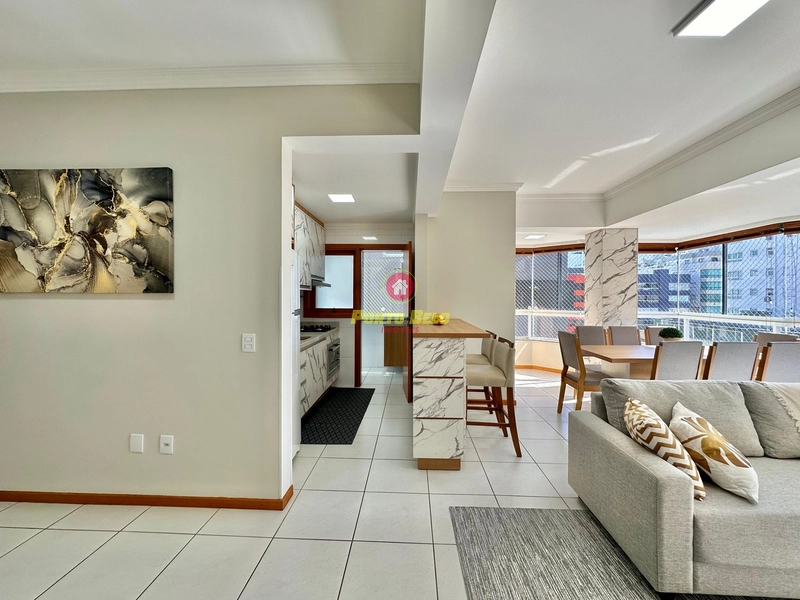 APARTAMENTO MOBILIADO E DECORADO AMPLO A VENDA: 4ª foto da galeria de imagens do imóvel