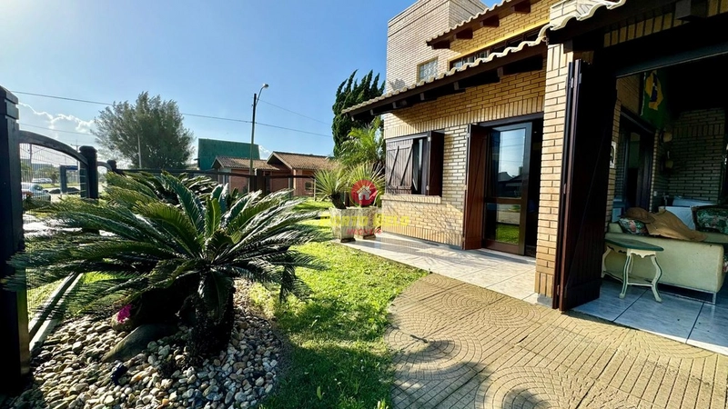 A SUA CASA COM PISCINA NO REMANSO, apenas três quadras do mar: 3ª foto da galeria de imagens do imóvel