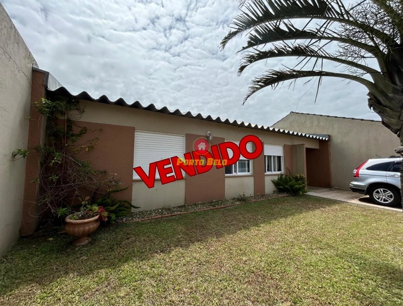 REALIZE O SONHO DE SUA CASA EM ATLÂNTIDA SUL APENAS 300 MTS DO MAR.: 1ª foto da galeria de imagens do imóvel