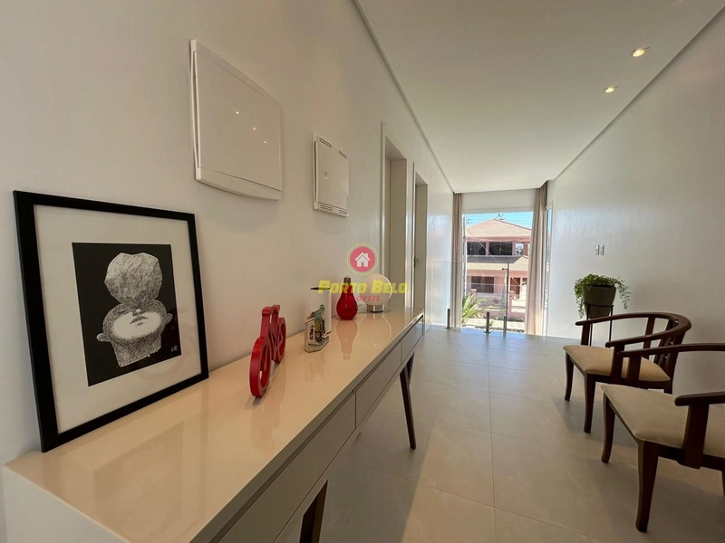 CASA APENAS 3 QUADRAS DO MAR: 11ª foto da galeria de imagens do imóvel