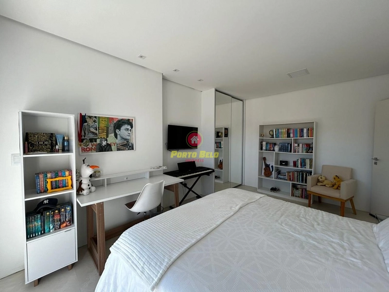 CASA APENAS 3 QUADRAS DO MAR: 20ª foto da galeria de imagens do imóvel