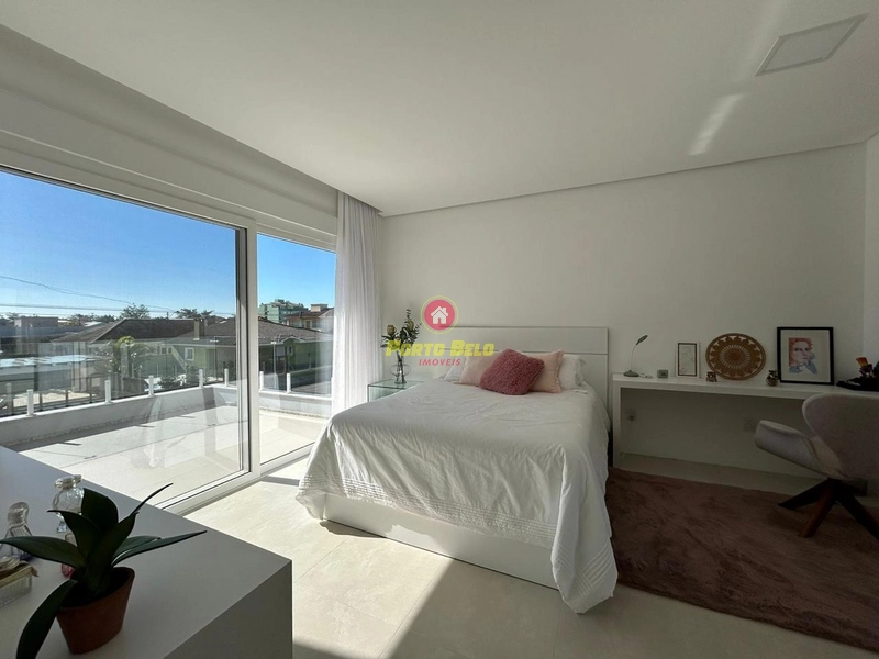 CASA APENAS 3 QUADRAS DO MAR: 15ª foto da galeria de imagens do imóvel