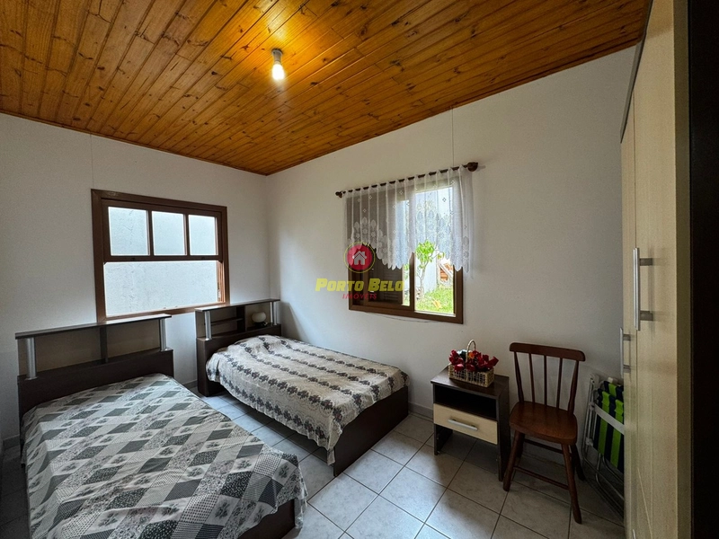 EXCELENTE CASA PRÓXIMO DO CENTRO E APENAS 400 METROS DO MAR!!!: 13ª foto da galeria de imagens do imóvel