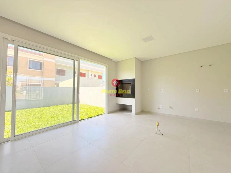 CASA  DE ALTO PADRÃO: 3ª foto da galeria de imagens do imóvel