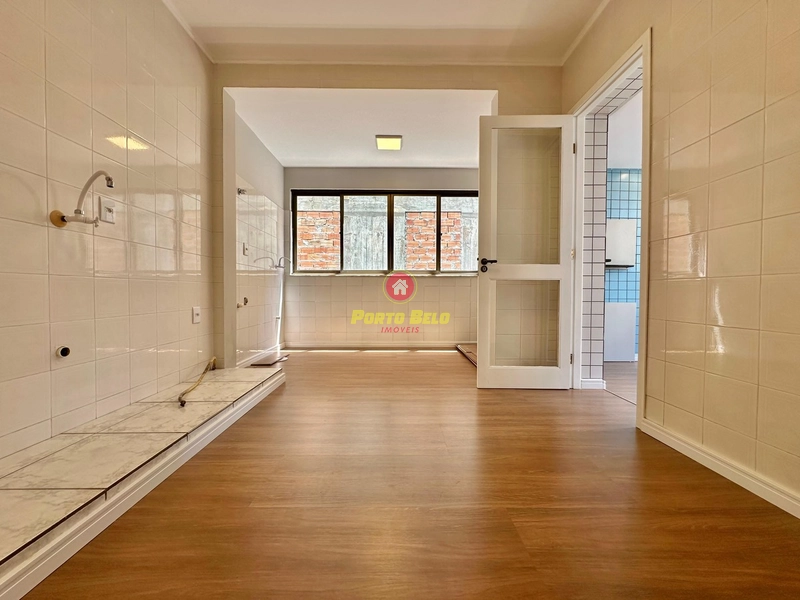 APARTAMENTO À VENDA! SACADA DE FRENTE: 4ª foto da galeria de imagens do imóvel