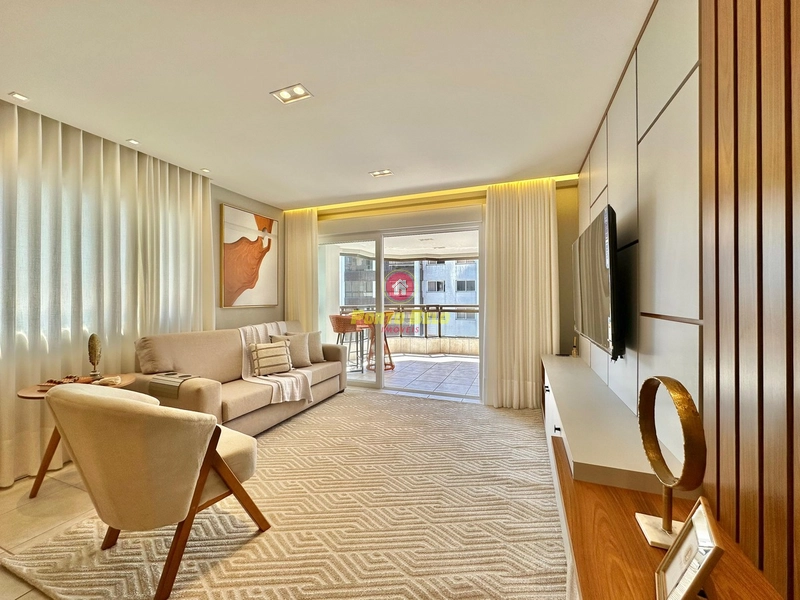 APARTAMENTO À VENDA PRÓXIMO AO MAR: 1ª foto da galeria de imagens do imóvel
