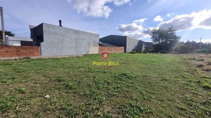 EXCELENTE TERRENO PARA INVESTIMENTO: 3ª foto da galeria de imagens do imóvel