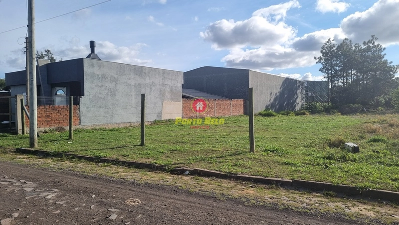 EXCELENTE TERRENO PARA INVESTIMENTO: 1ª foto da galeria de imagens do imóvel