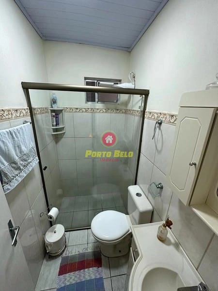 CASA COM PISCINA DE EXCELENTE QUALIDADE EM AVENIDA: 10ª foto da galeria de imagens do imóvel