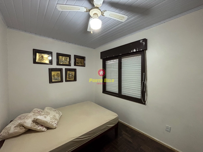 CASA COM 8 DORMITÓRIOS APENAS 150M DA PRAIA: 9ª foto da galeria de imagens do imóvel