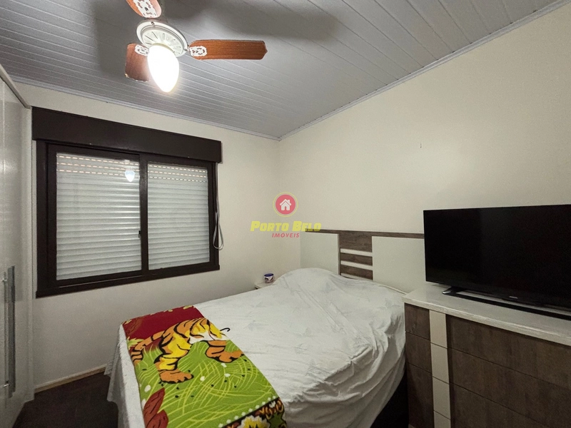 CASA COM 8 DORMITÓRIOS APENAS 150M DA PRAIA: 8ª foto da galeria de imagens do imóvel