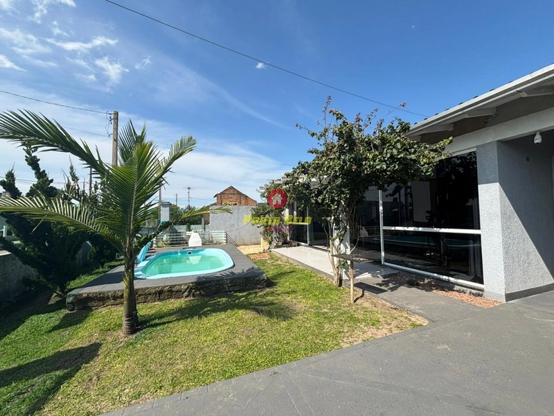 CASA COM PISCINA À VENDA EM ATLÂNTIDA SUL!!!: 2ª foto da galeria de imagens do imóvel
