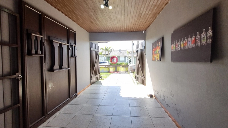 CASA À VENDA EM ATLÃNTIDA SUL PRÓXIMO DO MAR: 8ª foto da galeria de imagens do imóvel