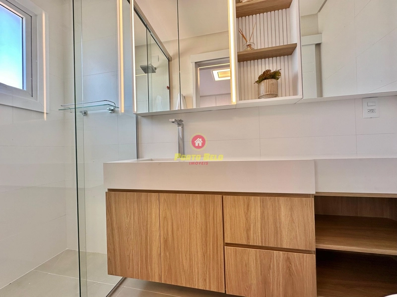 APARTAMENTO COM VISTA PARA O MAR: 18ª foto da galeria de imagens do imóvel