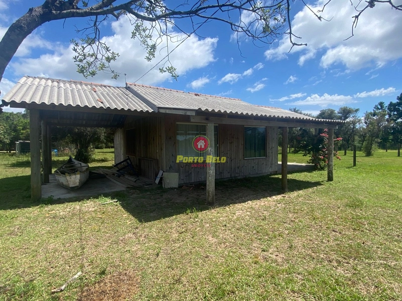 Viva em harmonia com a natureza! Poucos metros da lagoa no Palmital!: 2ª foto da galeria de imagens do imóvel