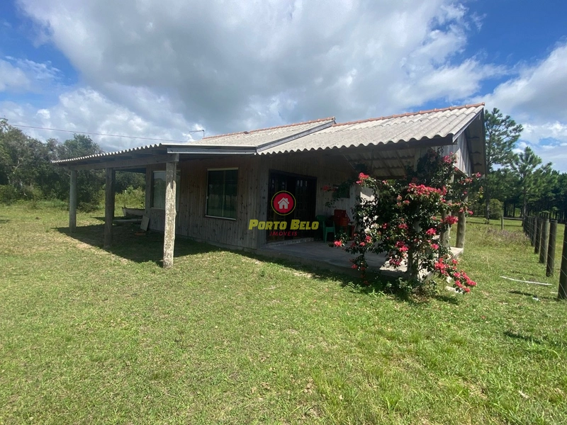 Viva em harmonia com a natureza! Poucos metros da lagoa no Palmital!: 1ª foto da galeria de imagens do imóvel