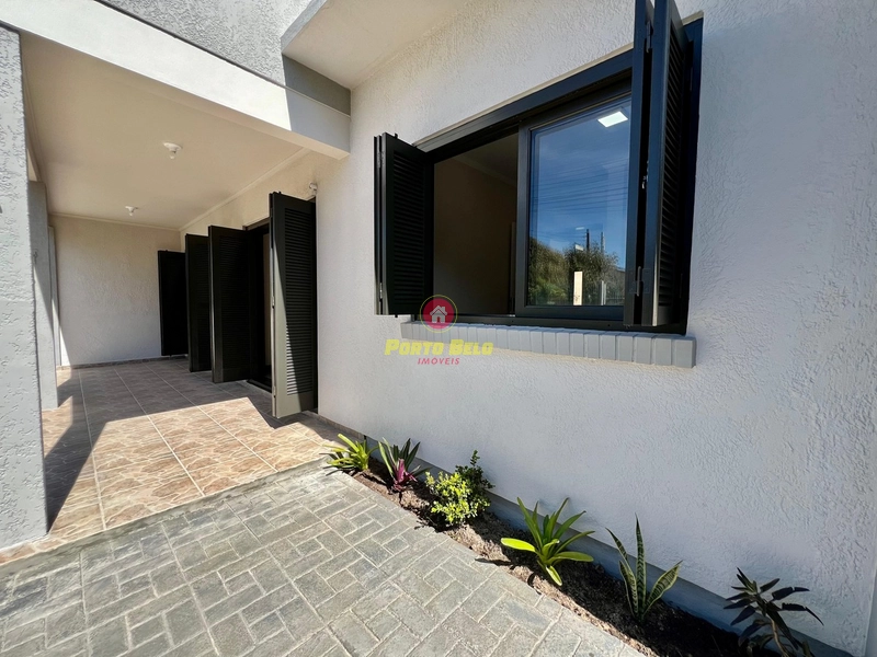 Desperte para o seu novo lar! CASA À VENDA EM MARIÁPOLIS!!!: 2ª foto da galeria de imagens do imóvel