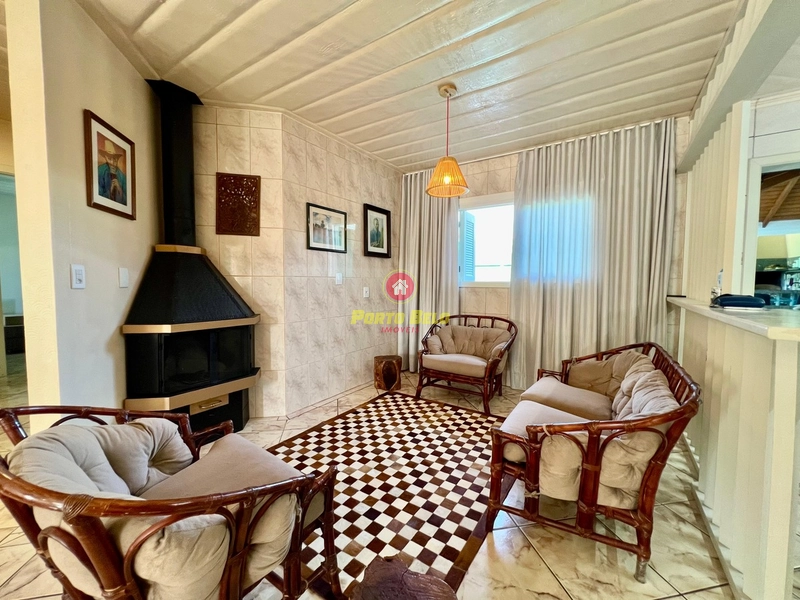 ÓTIMA CASA À VENDA COM PISCINA EM MARIÁPOLIS, CONFIRA!!!: 4ª foto da galeria de imagens do imóvel