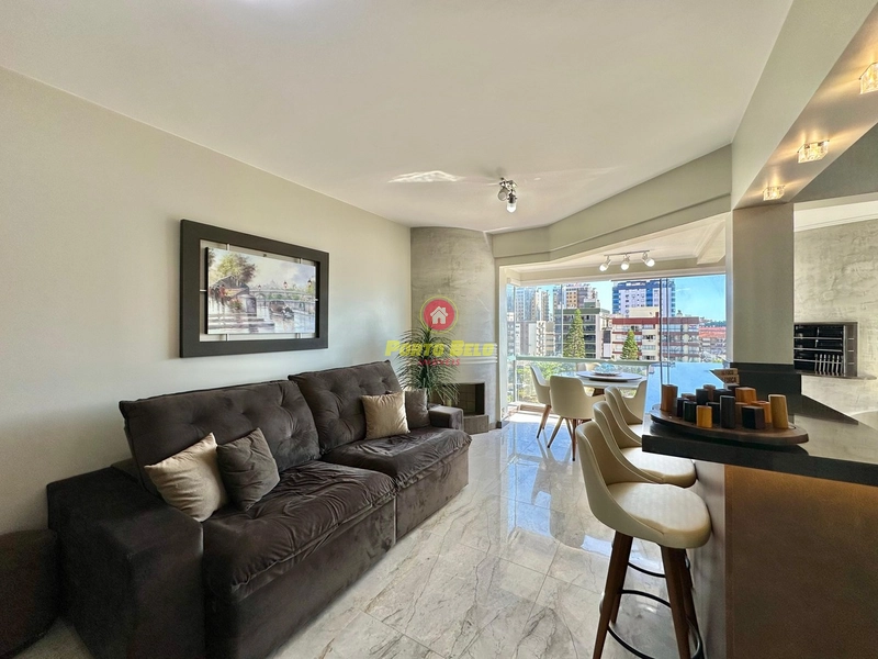 APARTAMENTO COM VISTA PARA O MAR E PRAÇA DO FAROL!!!: 2ª foto da galeria de imagens do imóvel