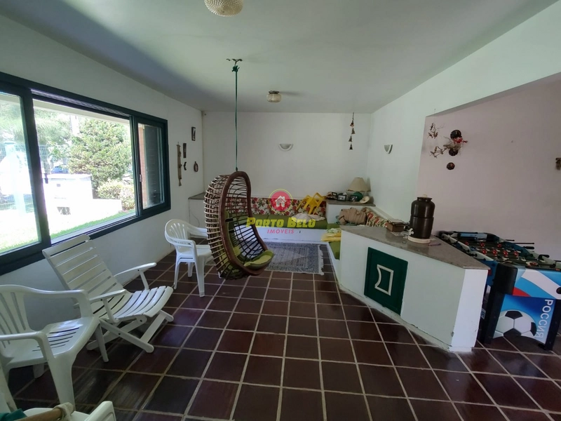 CASA COM 2 TERRENOS E PISCINA PRÓXIMO AO MAR EM MARIAPÓLIS, CONFIRA!!!: 8ª foto da galeria de imagens do imóvel
