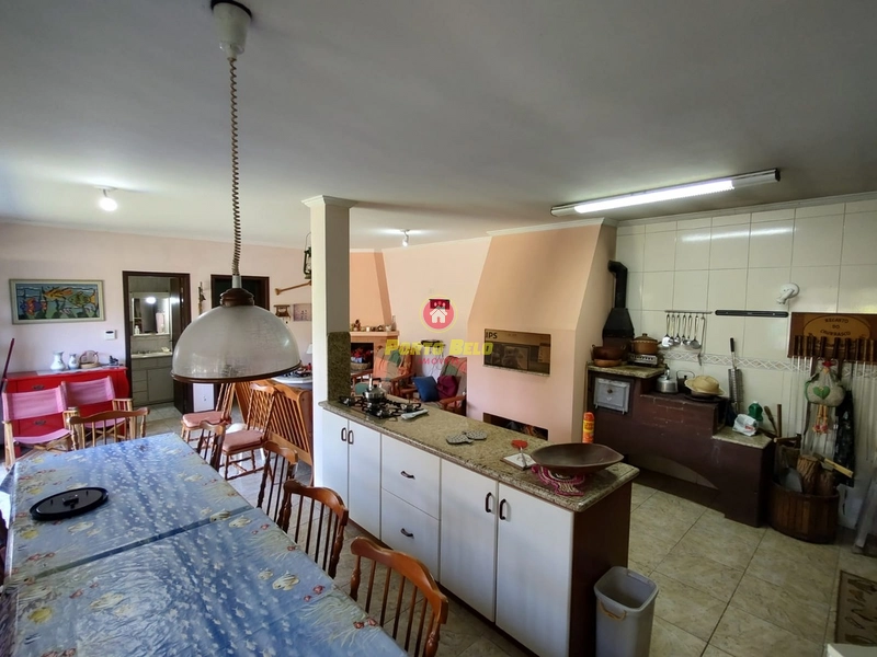 CASA COM 2 TERRENOS E PISCINA PRÓXIMO AO MAR EM MARIAPÓLIS, CONFIRA!!!: 4ª foto da galeria de imagens do imóvel