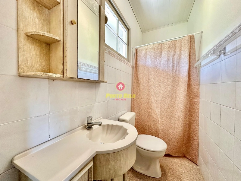 CASA APENAS 3 QUADRAS DO MAR EM XANGRI-LÁ: 10ª foto da galeria de imagens do imóvel