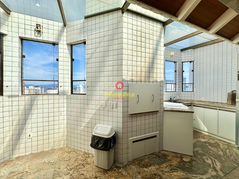 APARTAMENTO À VENDA JUNTO AO MAR , SACADA DE FRENTE E COM INFRA!!!: 8ª foto da galeria de imagens do imóvel