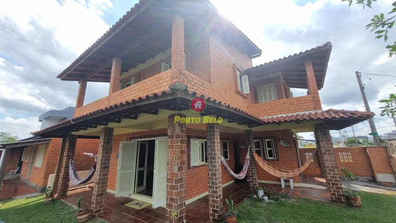 ÓTIMA CASA DE ESQUINA PARA TEMPORADA!!!: 1ª foto da galeria de imagens do imóvel