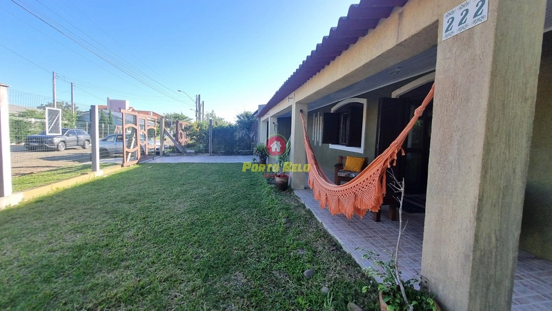 ÓTIMA CASA COM 2 TERRENOS À VENDA EM ATLÂNTIDA SUL!!!: 1ª foto da galeria de imagens do imóvel