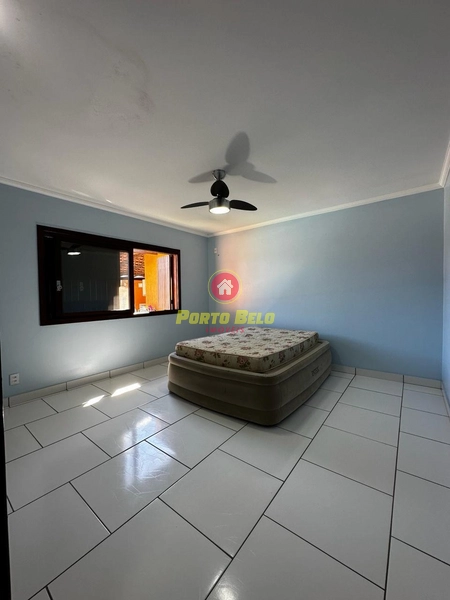 CASA COM PISCINA COM 3 TERRENOS EM ESQUINA NA PRAIA DO ARPOADOR: 28ª foto da galeria de imagens do imóvel