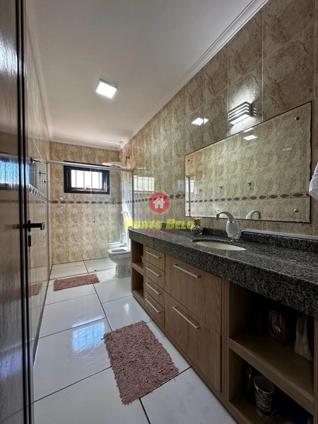CASA COM PISCINA COM 3 TERRENOS EM ESQUINA NA PRAIA DO ARPOADOR: 30ª foto da galeria de imagens do imóvel
