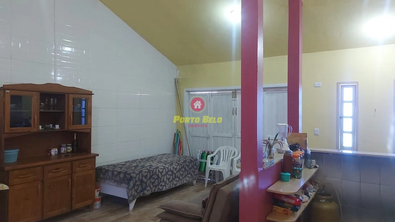 CASA APENAS TRÊS QUADRAS DO MAR NO ARPOADOR, confira!!!: 13ª foto da galeria de imagens do imóvel
