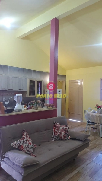 CASA APENAS TRÊS QUADRAS DO MAR NO ARPOADOR, confira!!!: 7ª foto da galeria de imagens do imóvel