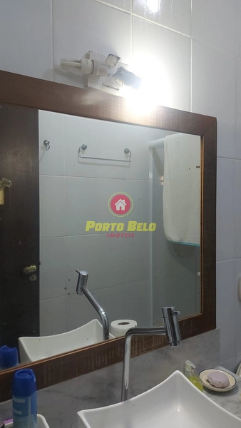 ÓTIMA CASA À VENDA NO ARPOADOR!!!Pátio amplo e próximo do mar!: 16ª foto da galeria de imagens do imóvel